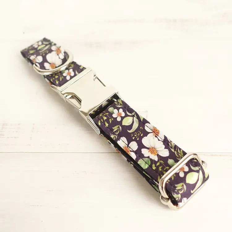Black Chrysanthemum Metal Buckle Dog Collar